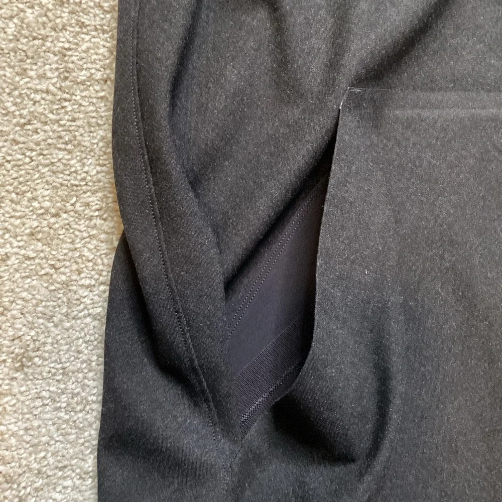Lululemon LAB CONCEPT PIECE Structured T-Shirt Dress with pockets Grey Size 4 - Picture 5 of 11